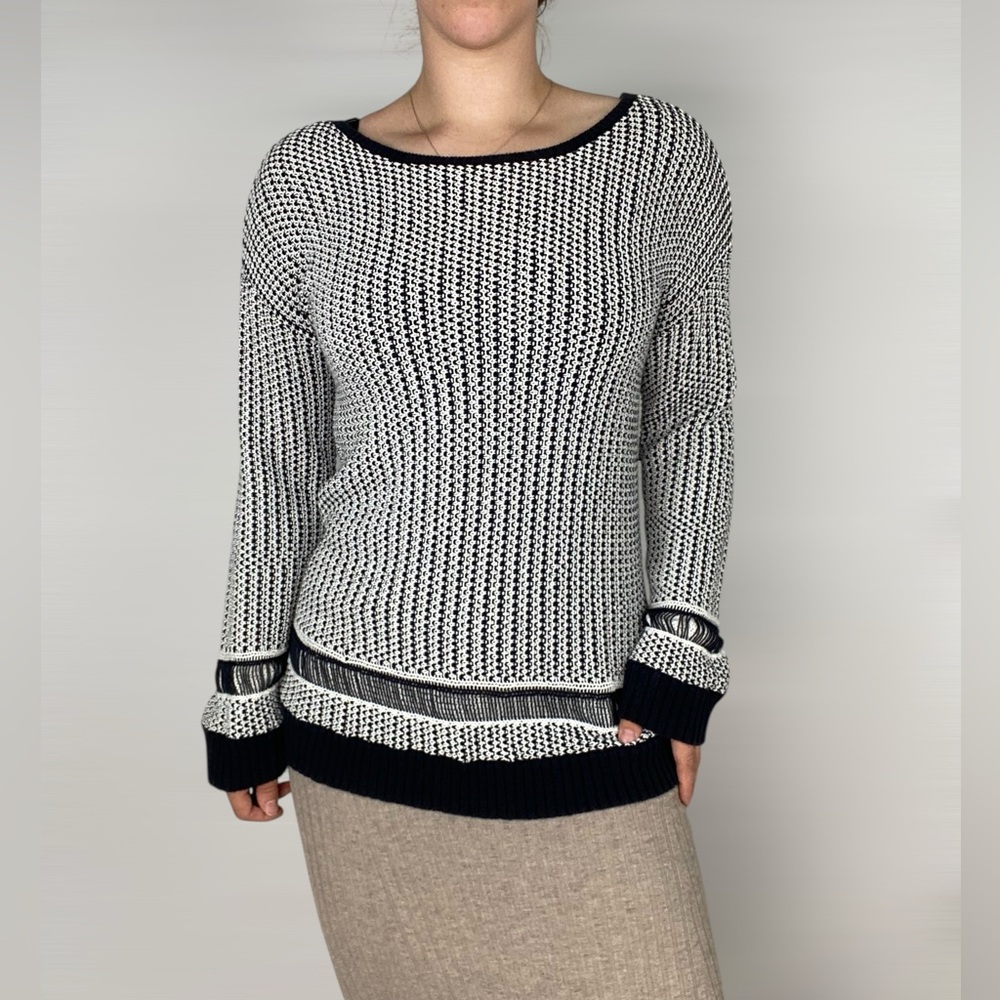 Alice + Olivia Black and White Scoop Neck Knit Sweater